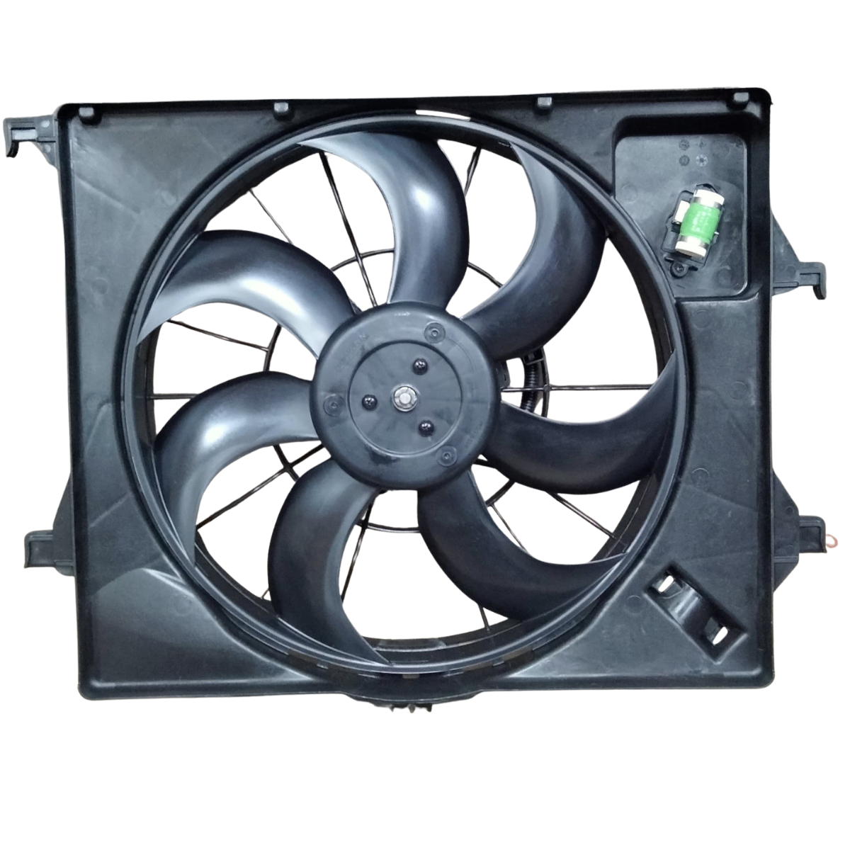 DOOWON RADIATOR FAN ASSY FOR HYUNDAI VERNA NEW MODEL DIESEL