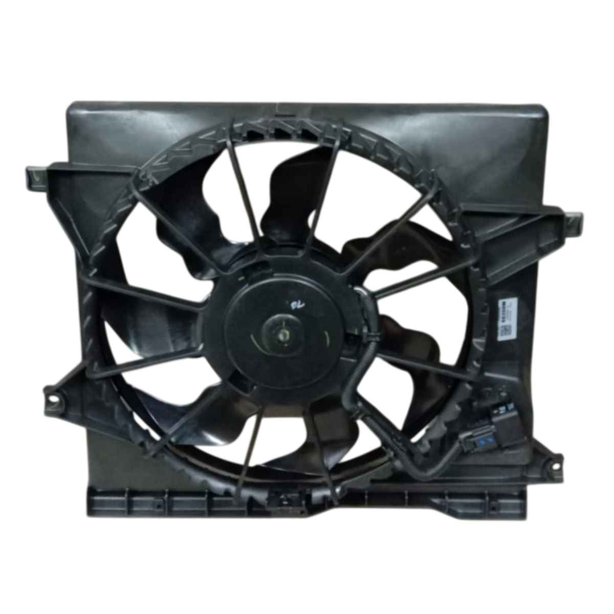 Hanon Radiator HANON RADIATOR FAN ASSEMBLY FOR HYUNDAI CRETA DIESEL | Auto Vayu