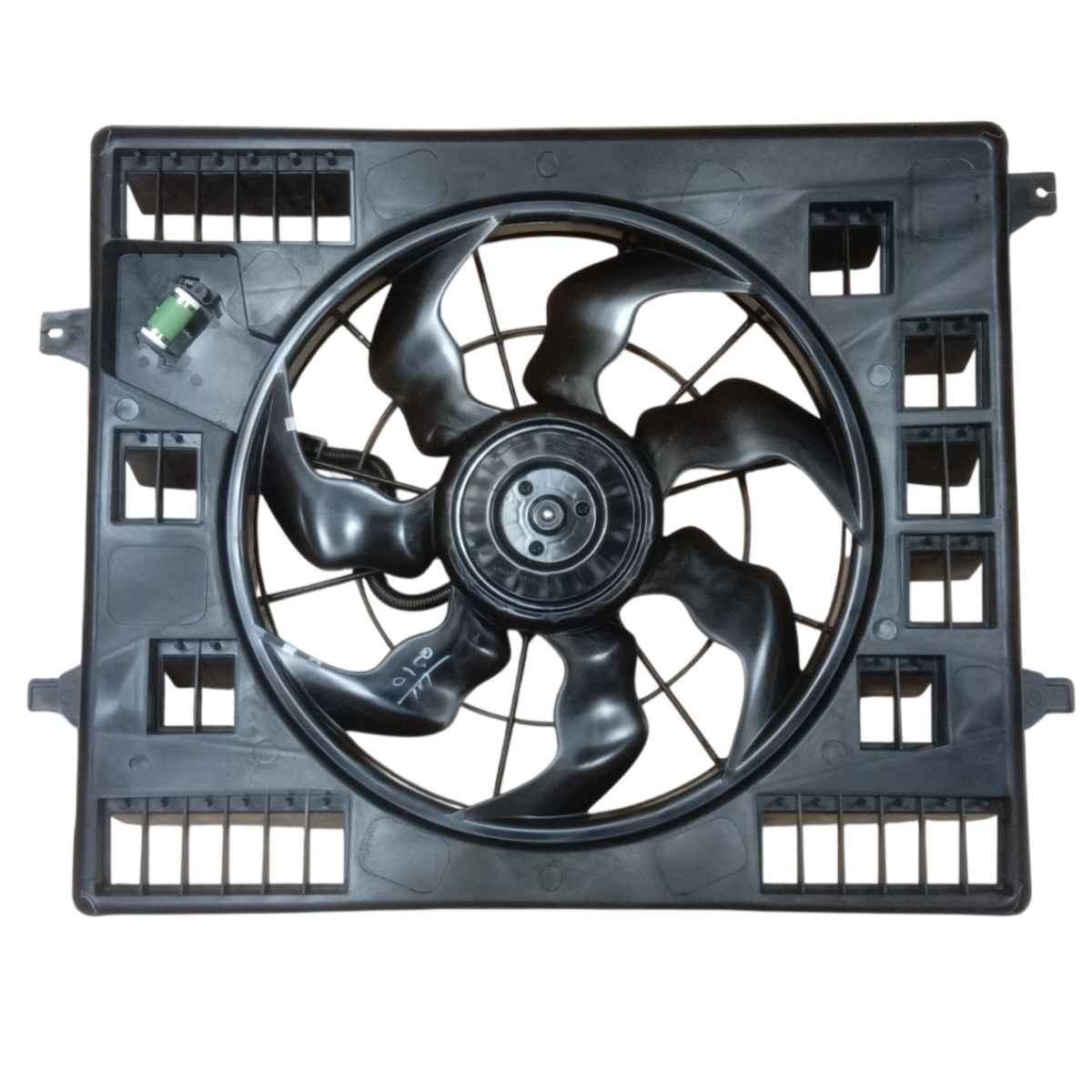 Hanon Radiator HANON RADIATOR FAN ASSEMBLY FOR MAHINDRA XUV 500 | Auto Vayu